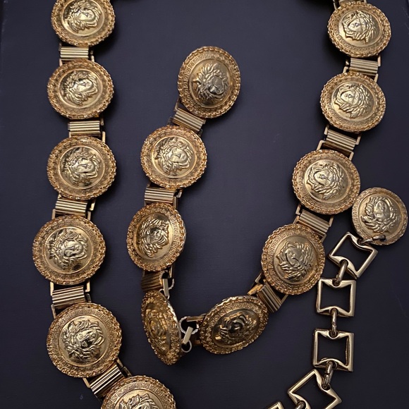 Gianni versace chain belt